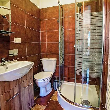 Styrnol & Quarto em Acomodações Particulares *