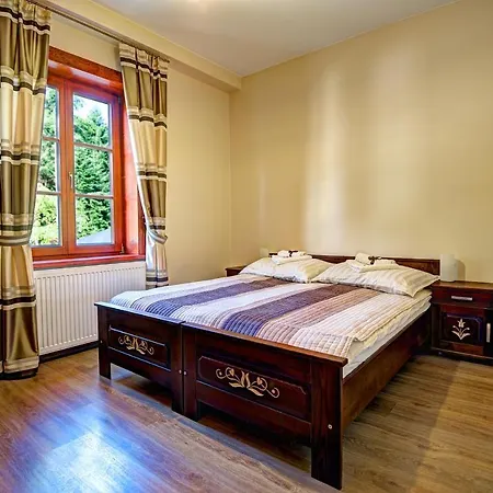 Styrnol & Quarto em Acomodações Particulares *