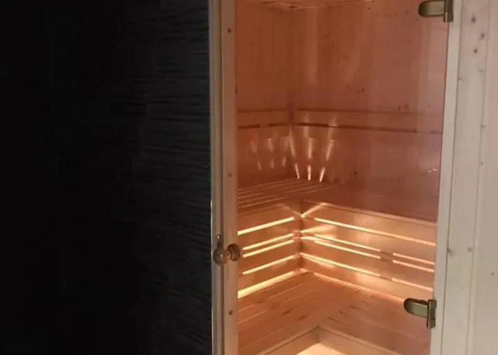 Privatunterkunft Styrnol & *