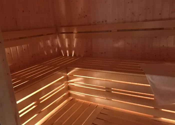 Privatunterkunft Styrnol & *